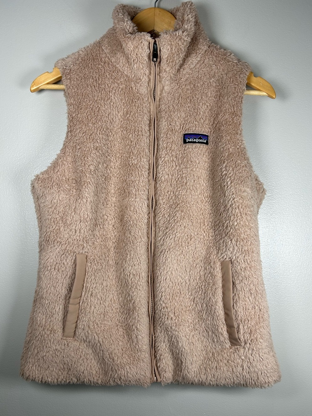 Patagonia Los Gatos Fuzzy Sherpa Fleece Vest Cozy Layering